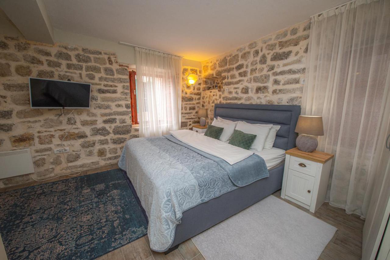 Antika Guesthouse Котор Экстерьер фото